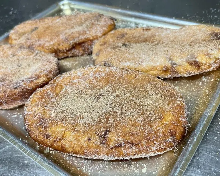Las torrijas son parte de la gastronom&iacute;a t&iacute;pica de estas fechas / Pasteler&iacute;a Nava
