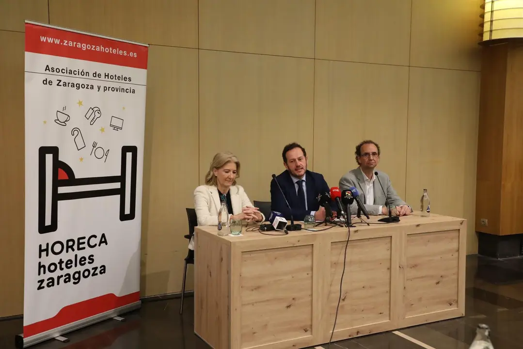 Presentaci&oacute;n de las previsiones de ocupaci&oacute;n en Semana Santa. / Horeca