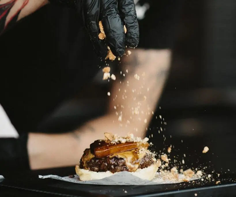 The Champions Burger pasar&aacute; por Zaragoza del 3 al 30 de abril