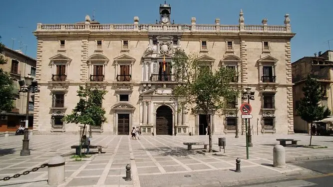La Audiencia de Granada ha condenado al acusado a ocho meses de c&aacute;rcel y una indemnizaci&oacute;n econ&oacute;mica