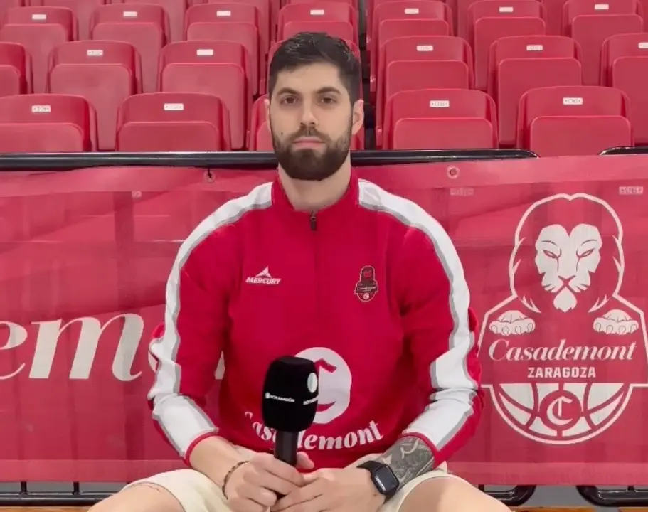 Santi Yusta en la entrevista con HOY ARAG&Oacute;N