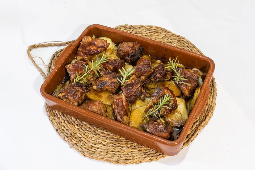 El Mes&oacute;n de la Dolores, de Calatayud, Mejor Ternasco asado tradicional de Arag&oacute;n 2024.