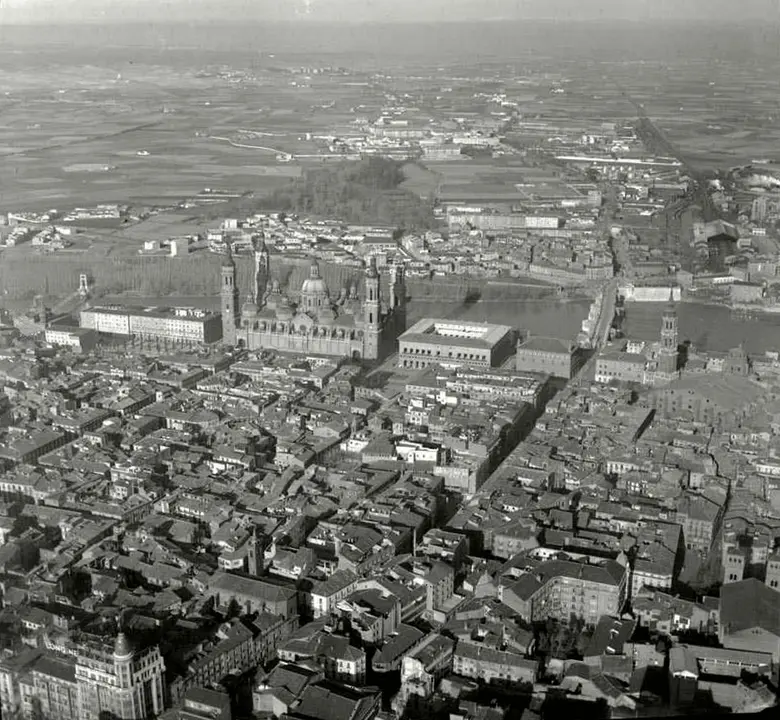 Vista Casco Viejo 1960 / Gran Archivo Zaragoza Antigua