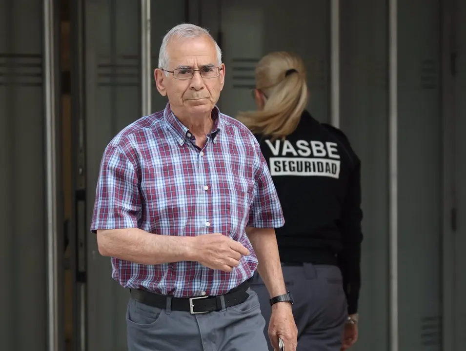 El jubilado burgal&eacute;s Pompeyo Gonz&aacute;lez a su llegada a la Audiencia Nacional / E.P.