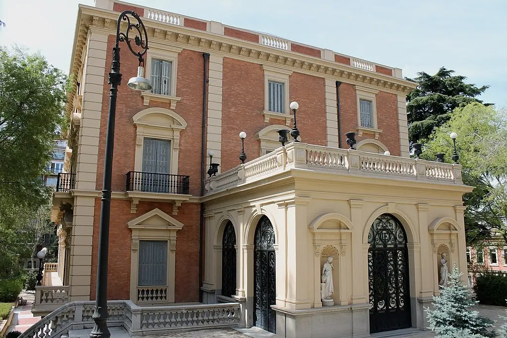 El Museo L&aacute;zaro Galdiano re&uacute;ne una interesante selecci&oacute;n de arte aragon&eacute;s / Luis Garc&iacute;a