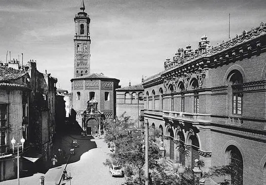 Zaragoza ha tirado edificios hist&oacute;ricos como la Universidad de la Magdalena 