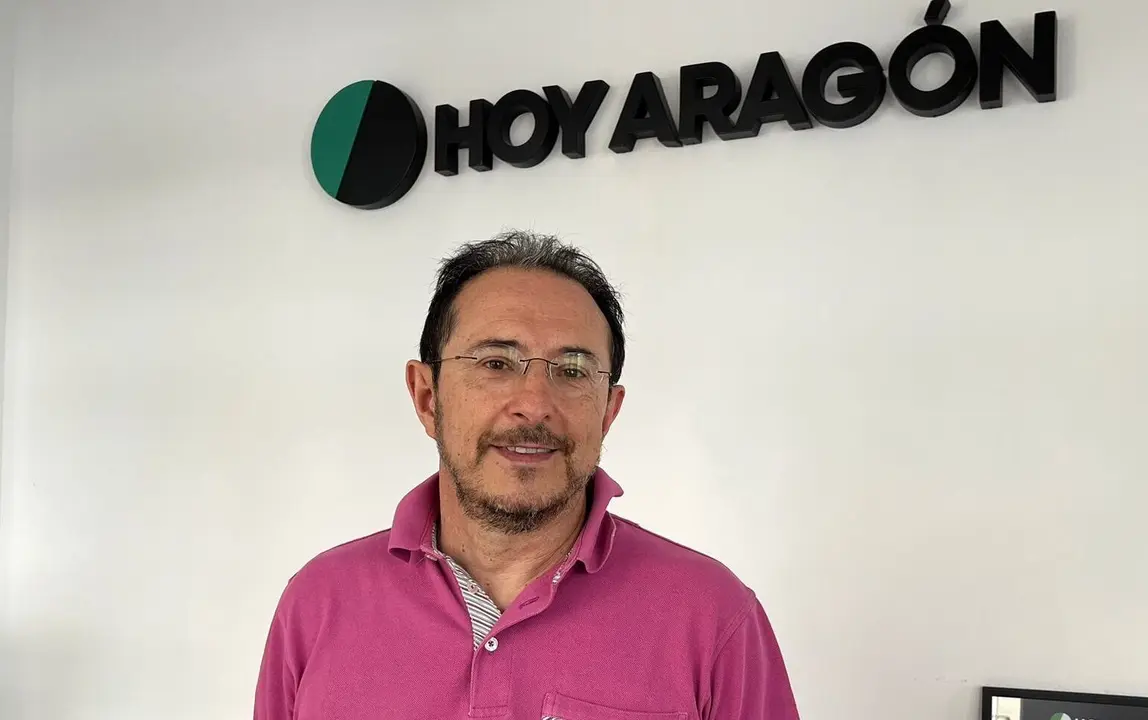 Miguel Mart&iacute;nez Tomey en la redacci&oacute;n de HOY ARAG&Oacute;N