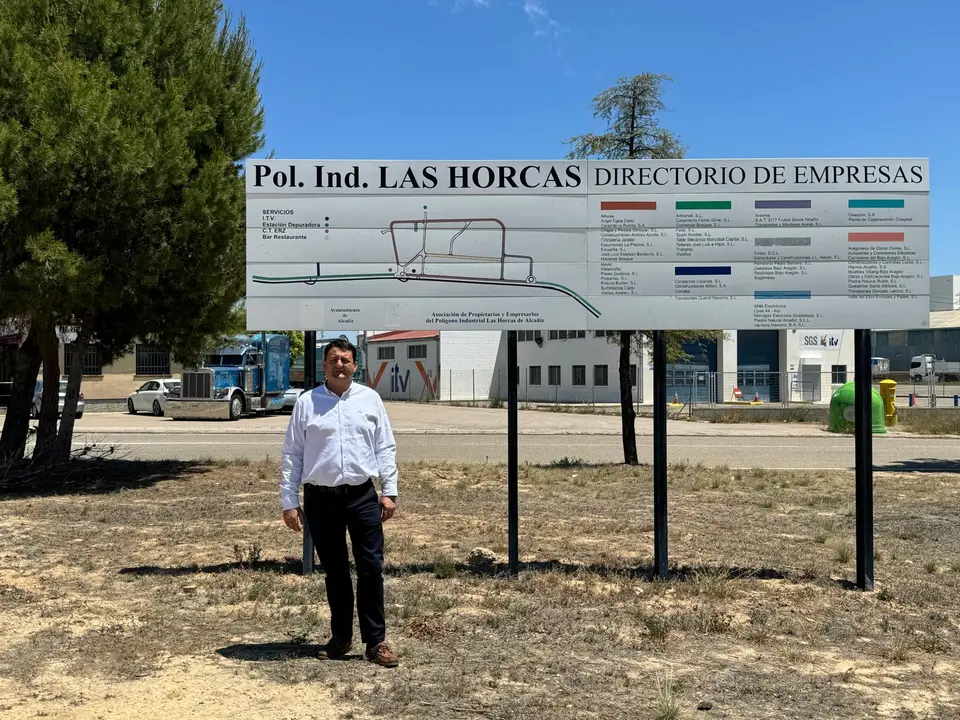 El alcalde de Alca&ntilde;iz, Miguel &Aacute;ngel Estevan, en el pol&iacute;gono de Las Horcas