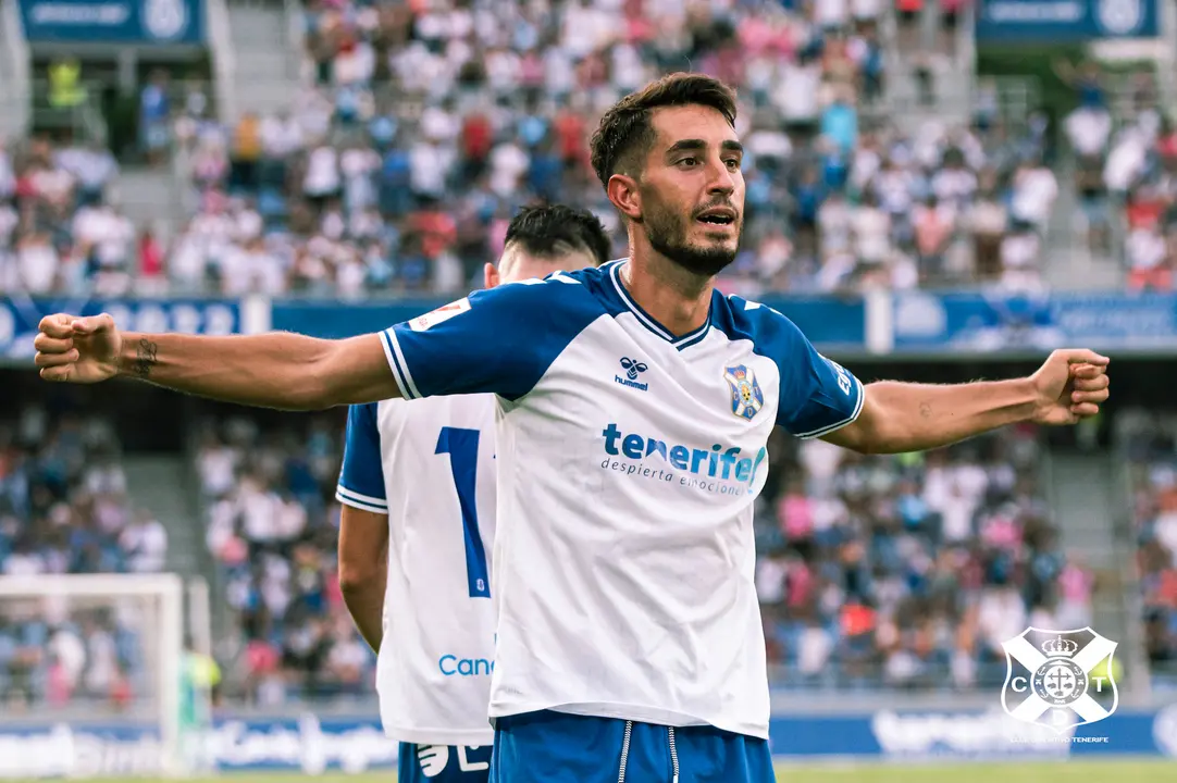 Roberto L&oacute;pez, objetivo del Real Zaragoza / CD TENERIFE