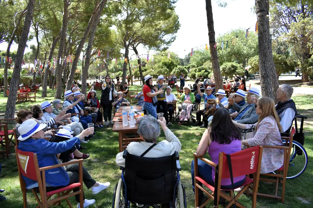 Ballesol frece muchas posibilidades de estancia y programas para sus residentes