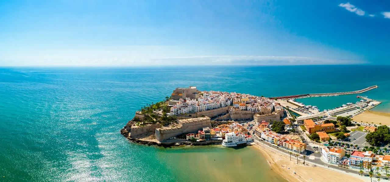 Pe&ntilde;&iacute;scola, en la Costa del Azahar / HA