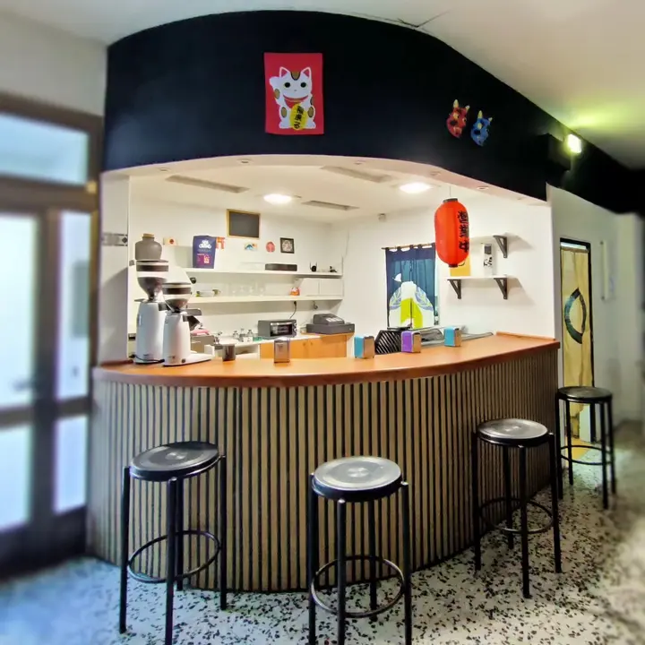En el mercado de Arzobispo Domenech tiene un bar japon&eacute;s / Toho