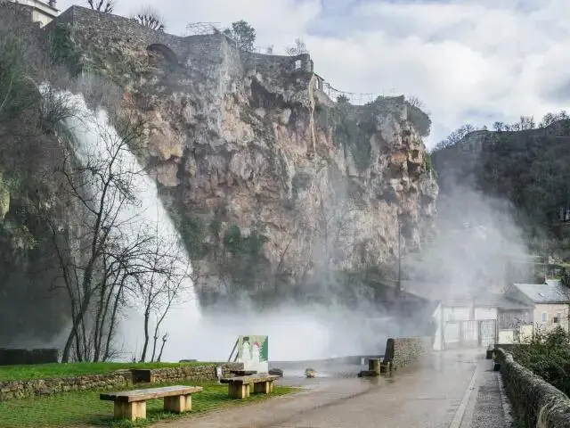 Salles-la-Source / Krzysztof Golik
