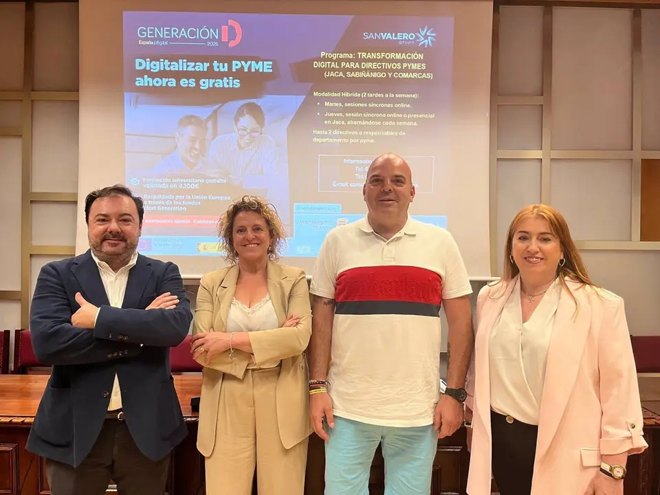 Presentaci&oacute;n del Programa para la Transformaci&oacute;n Digital para Directivos de pymes, micro pymes y aut&oacute;nomos, que comenzar&aacute; el 24 de septiembre / Ayuntamiento de Jaca