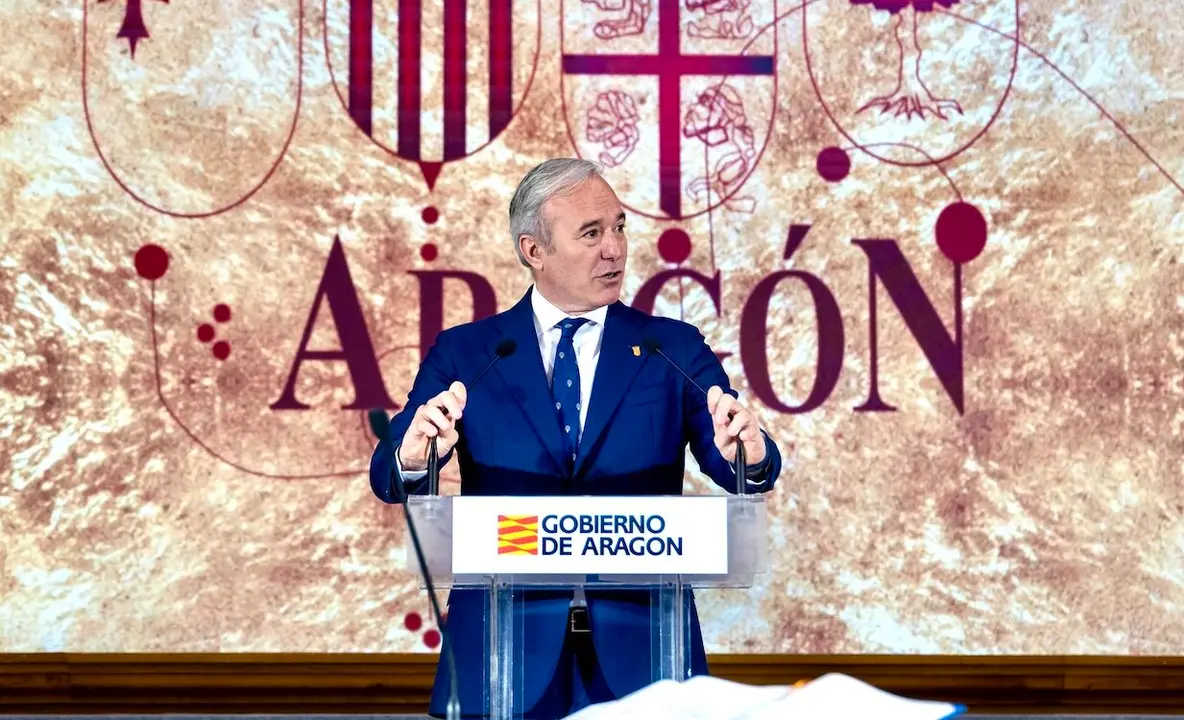 El presidente de Arag&oacute;n, Jorge Azc&oacute;n, durante el acto de jura de los nuevos consejeros auton&oacute;micos / DGA