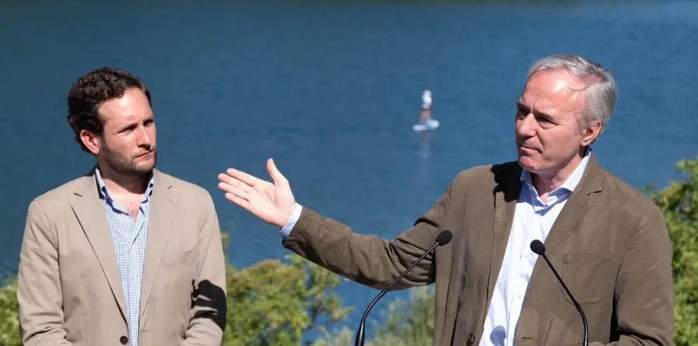 Jorge Azc&oacute;n durante un acto en Lanuza