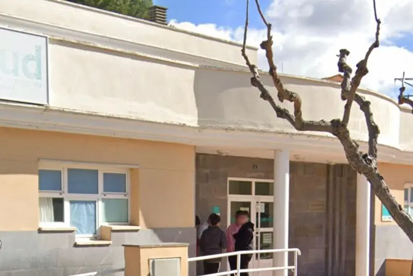 Imagen del centro de salud de Ateca donde llevaron a la ni&ntilde;a tras el accidente/ Google Maps