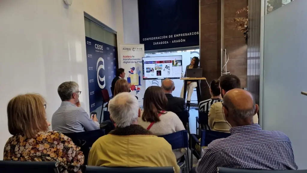 Sesi&oacute;n de formaci&oacute;n sobre marketing digital / CEOE Arag&oacute;n