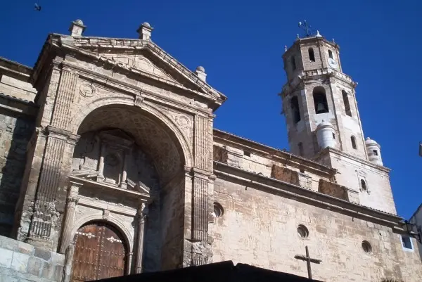 Esta localidad oscense presenta un rico patrimonio renacentista / Huesca la magia