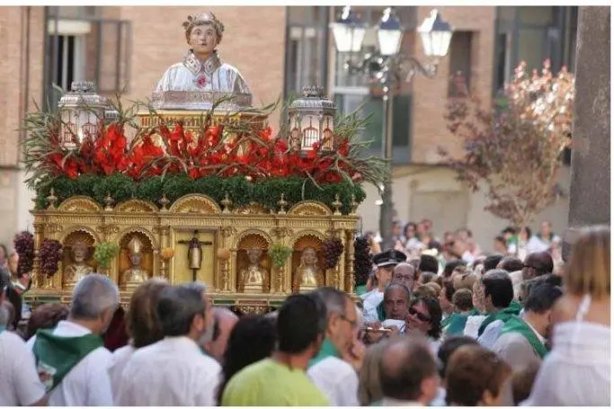 El patr&oacute;n de Huesca, recorriendo las calles de la ciudad / Fiestas de San Lorenzo