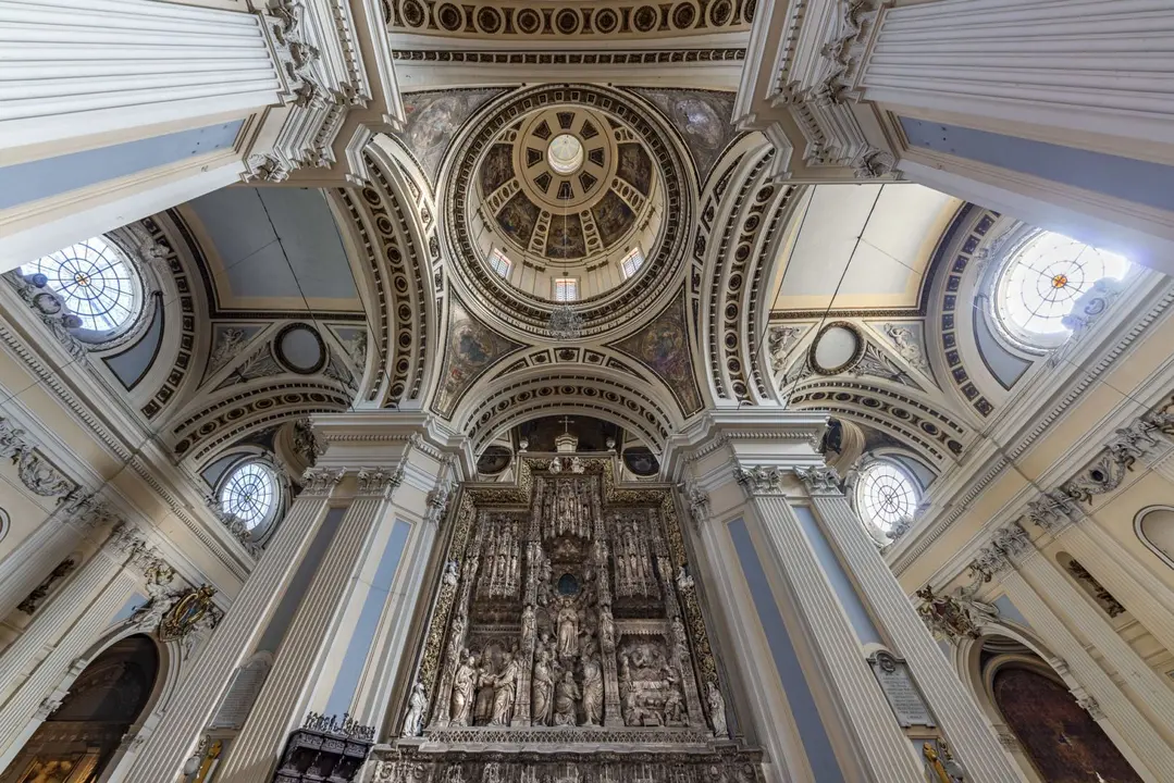 El Altar Mayor del Pilar de Zaragoza es la obra m&aacute;s conocida de Forment / Catedrales de Zaragoza