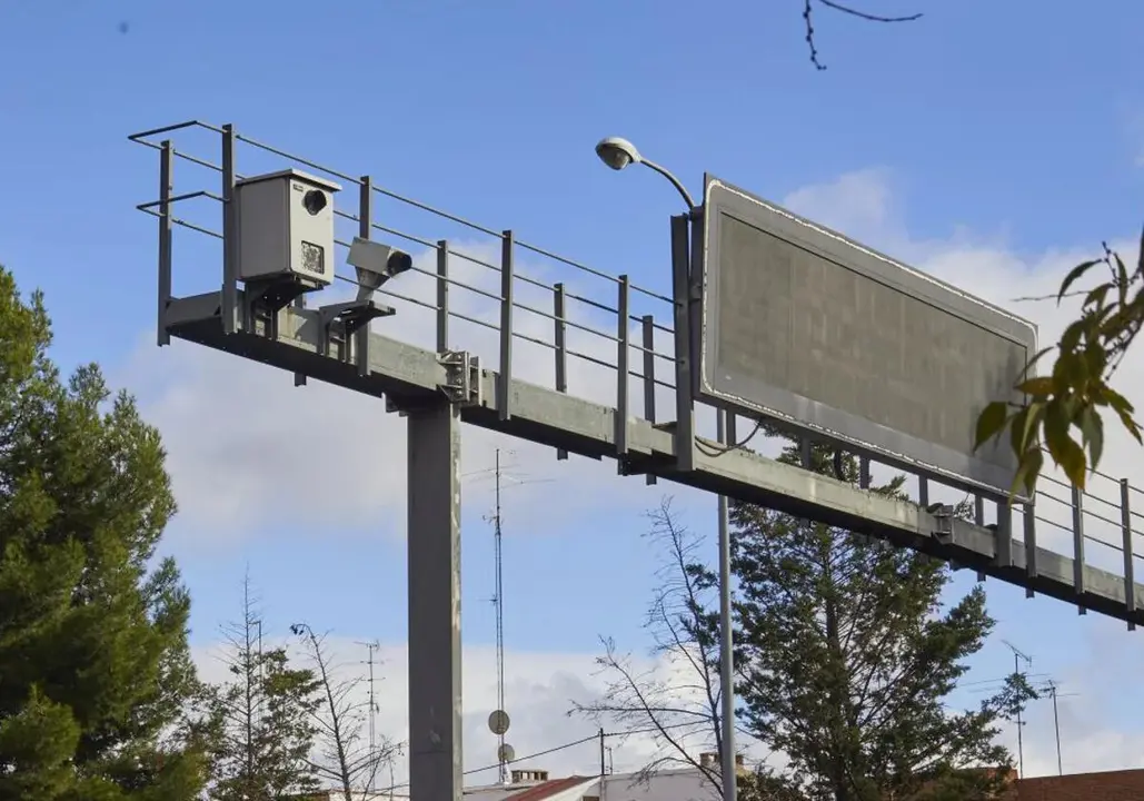 La DGT ha implementado varios radares de tramo nuevos para hacer los desplazamientos m&aacute;s seguros