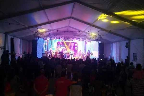 Una edici&oacute;n pasada de fiestas de Cadrete. / AYTO. CADRETE