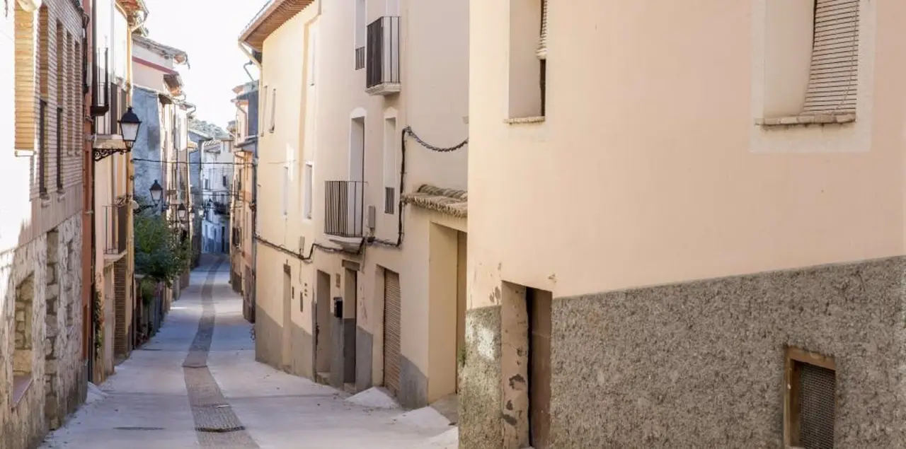 28/08/2024 La convocatoria publicada en el BOA es uno de los cinco programas auton&oacute;micos del Plan Arag&oacute;n M&aacute;s Vivienda, el denominado PLAN 700.
SOCIEDAD ESPA&Ntilde;A EUROPA ARAG&Oacute;N POL&Iacute;TICA
GOBIERNO DE ARAG&Oacute;N