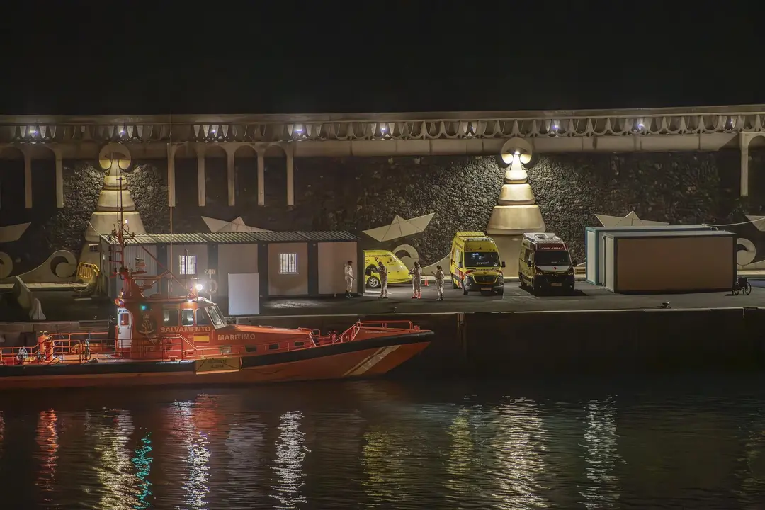 Un barco de Salvamento Mar&iacute;timo en el puerto de La Restinga, a 15 de septiembre de 2024, en El Hierro, Canarias (Espa&ntilde;a). / E.P.