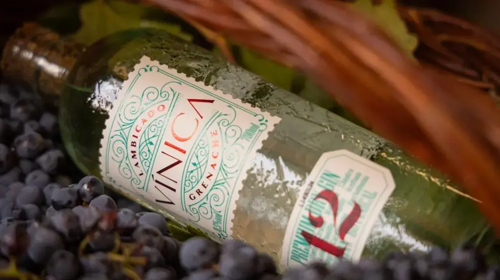 V&iacute;nica, la ginebra premium de origen aragon&eacute;s / Destiler&iacute;as San Valero