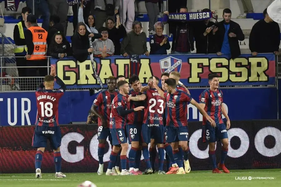 La SD Huesca en El Alcoraz / LFP