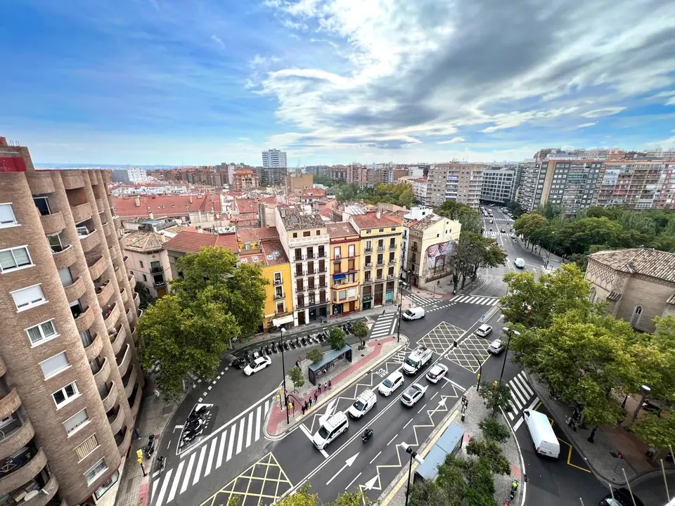 Vistas de la plaza San Miguel / IndiQa