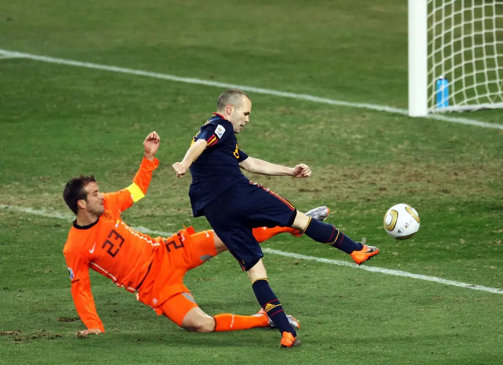 Andr&eacute;s Iniesta / 2010 / fifa