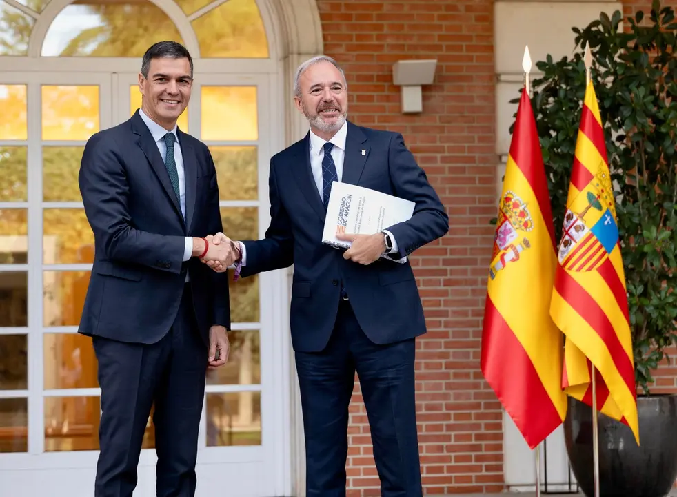 Reuni&oacute;n de Jorge Azc&oacute;n y Pedro S&aacute;nchez en La Moncloa