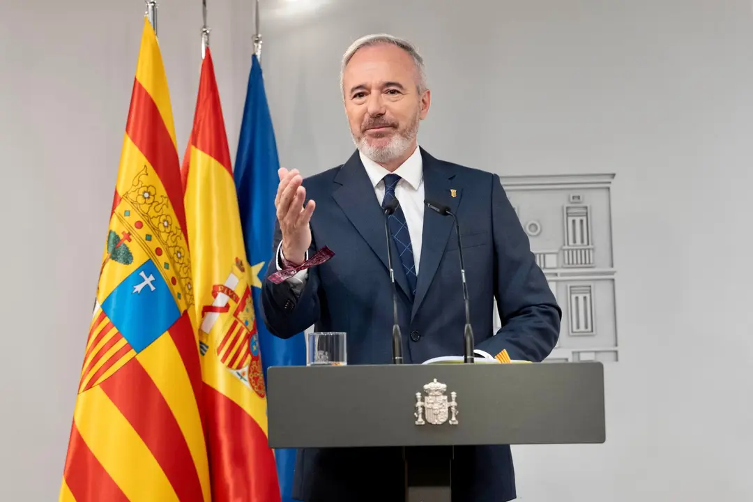 Comparecencia del presidente de Arag&oacute;n, Jorge Azc&oacute;n, tras su reuni&oacute;n con Pedro S&aacute;nchez en La Moncloa, en una imagen de archivo / DGA