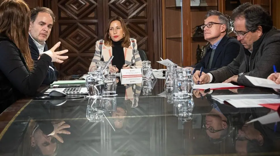 Reuni&oacute;n de la sociedad La Nueva Roremareda SL