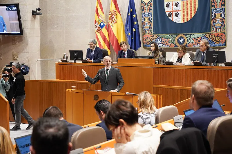 El presidente de Arag&oacute;n, Jorge Azc&oacute;n, en el Debate sobre el estado de las Autonom&iacute;as