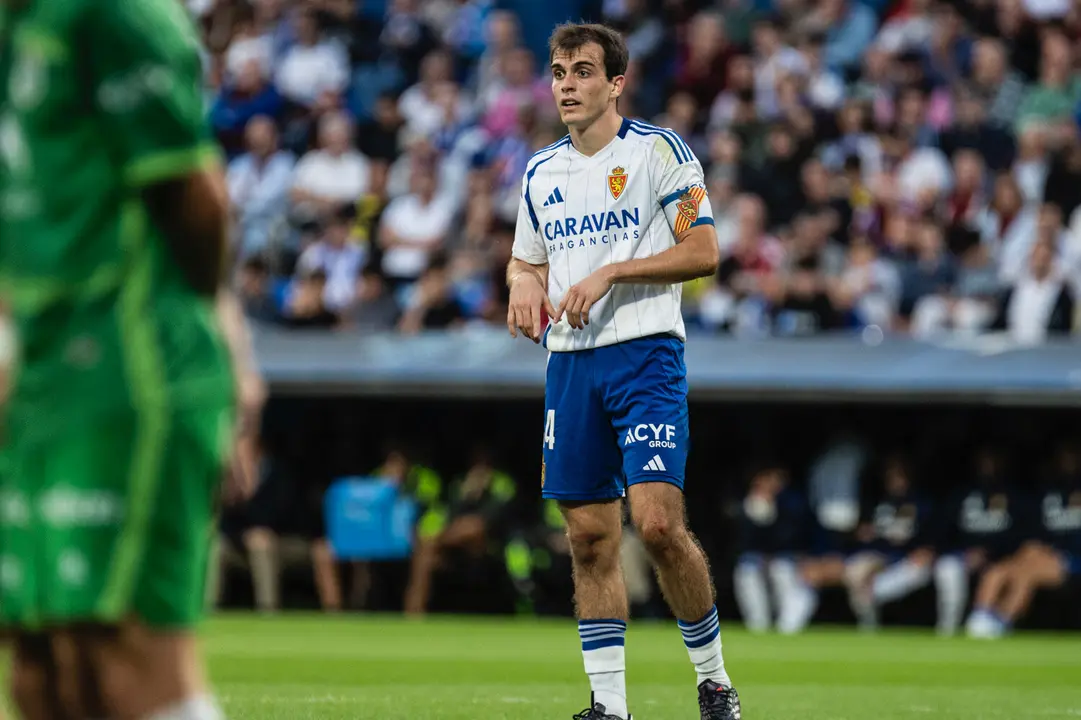 Francho con el Real Zaragoza / MARCOS CEBRI&Aacute;N