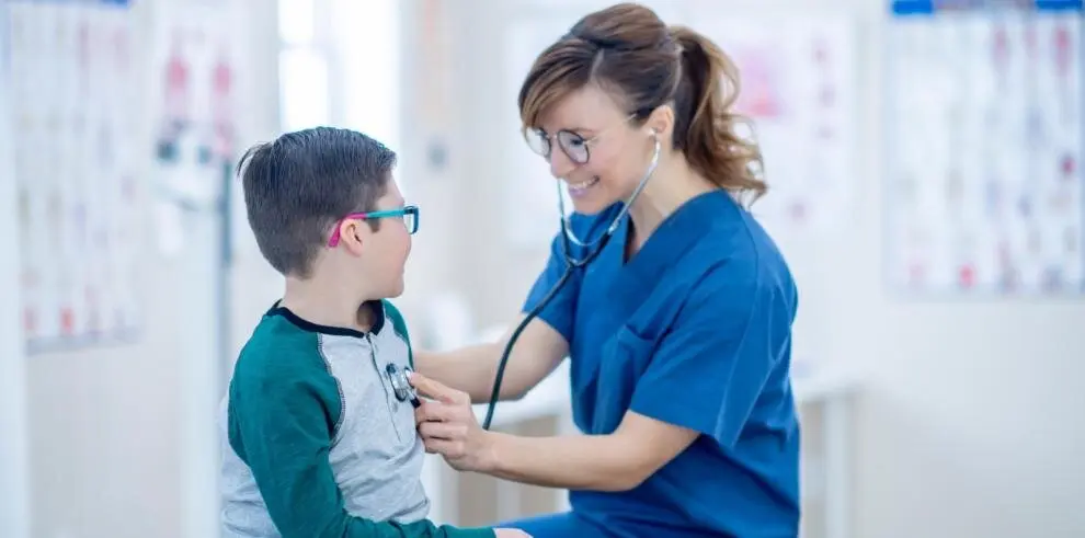 Los menores de 15 a&ntilde;os con patolog&iacute;as de riesgo pueden vacunarse ya frente a la gripe / DGA