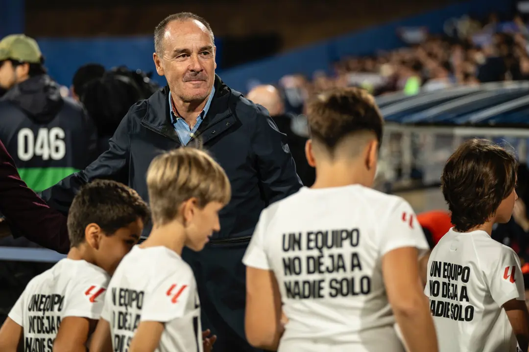 V&iacute;ctor Fern&aacute;ndez en La Romareda / MARCOS CEBRI&Aacute;N