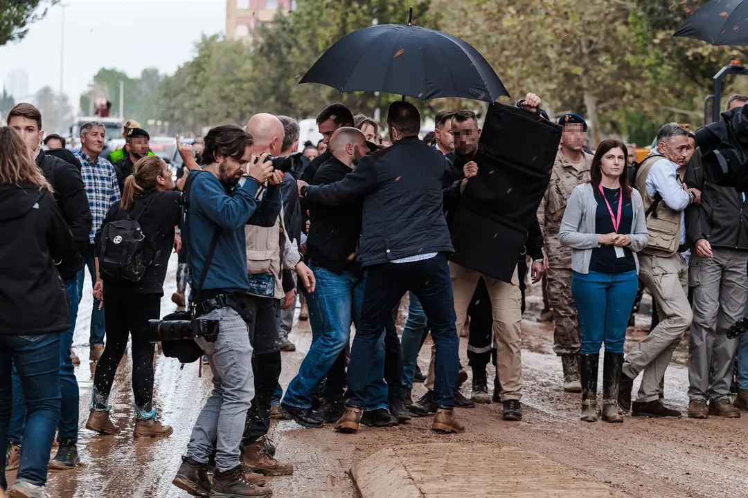 El presidente del Gobierno, Pedro S&aacute;nchez, durante su visita a una zona afectada por la DANA / E.P.