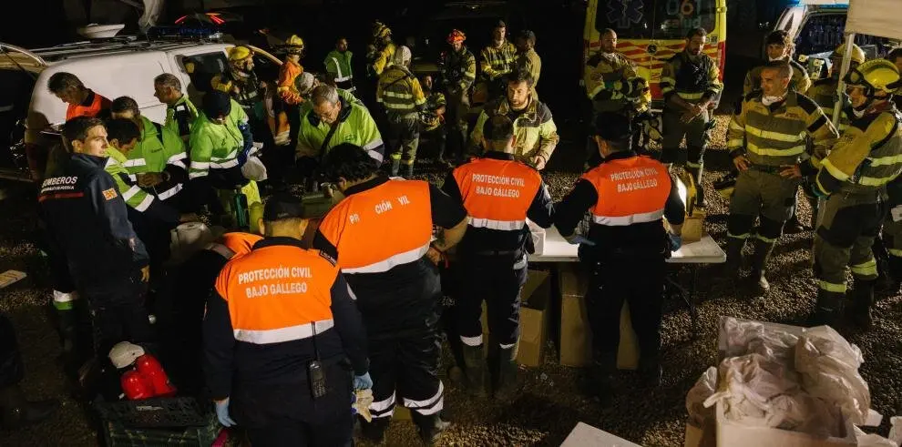 Voluntarios de Protecci&oacute;n Civil desplazados a Catarroja.Eduardo Ezequiel