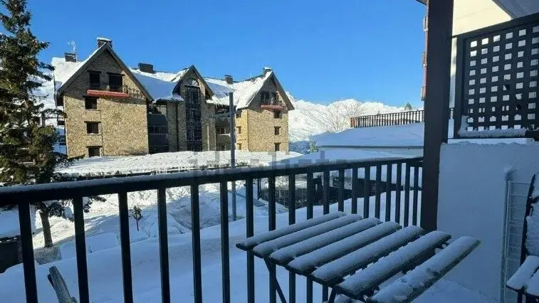 El piso en venta m&aacute;s barato de Formigal con vistas &uacute;nicas.