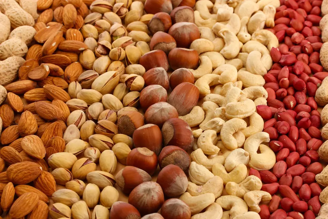 Descubre los frutos secos que te ayudar&aacute;n a dormir mejor y c&oacute;mo combinarlos