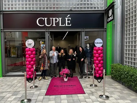 Inauguraci&oacute;n Cupl&eacute; La Torre Outlet