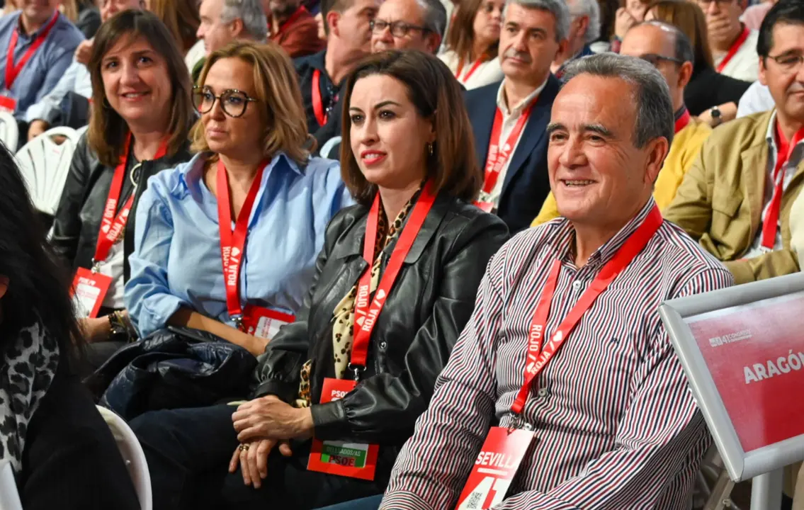 El sector 'lambanista' en una foto: de derecha a izquierda, S&aacute;nchez Quero, Teresa Ladrero, Mayte P&eacute;rez y Lola Ranera / PSOE