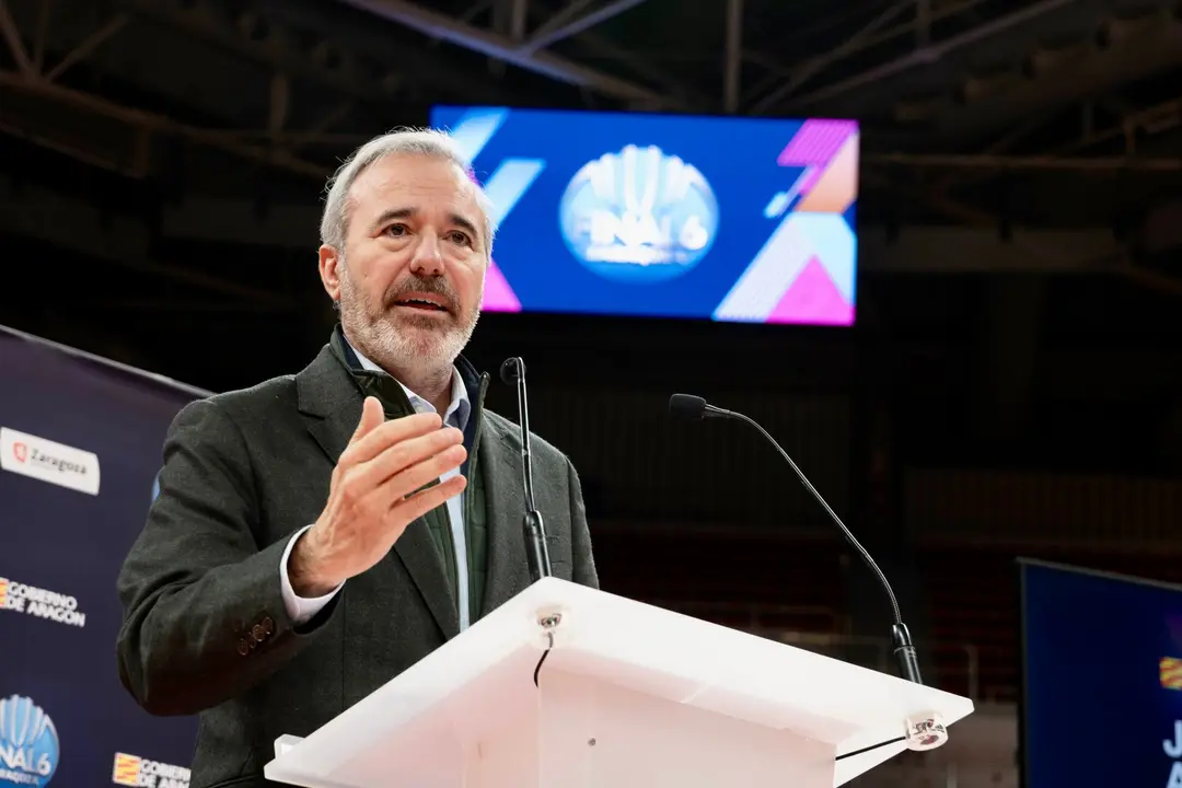 El presidente de Arag&oacute;n, Jorge Azc&oacute;n, en la presentaci&oacute;n en el pabell&oacute;n Pr&iacute;ncipe Felipe este lunes