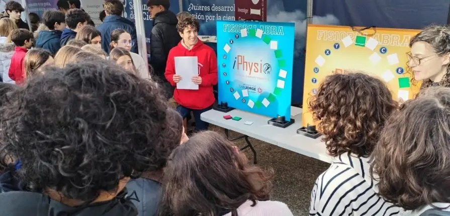 Feria de Ciencia de Mercedarias Zaragoza. / HA