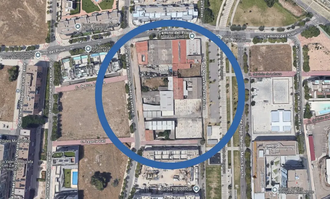 El terreno afectado constituye una manzana completa. AZ