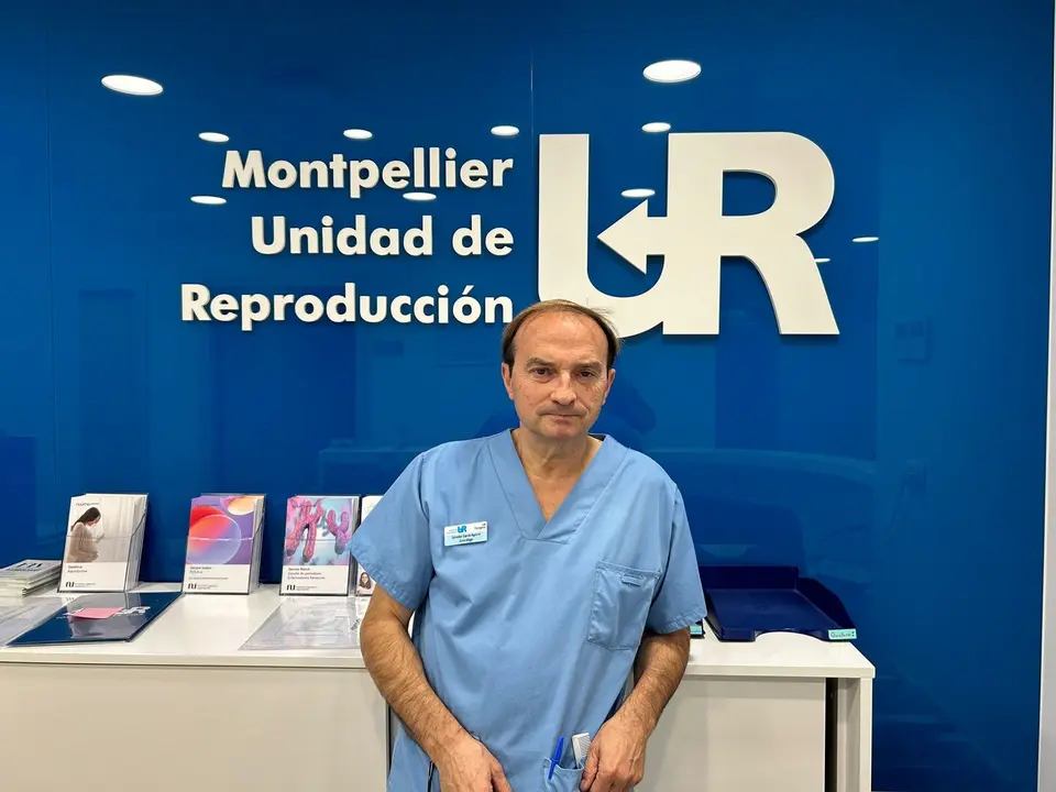 DR Garc&iacute;a Aguirre, de la unidad de reproducci&oacute;n asistida del Grupo Hospitalario HLA